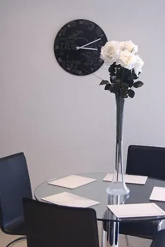 Citypoint Apartments Galway 0*,