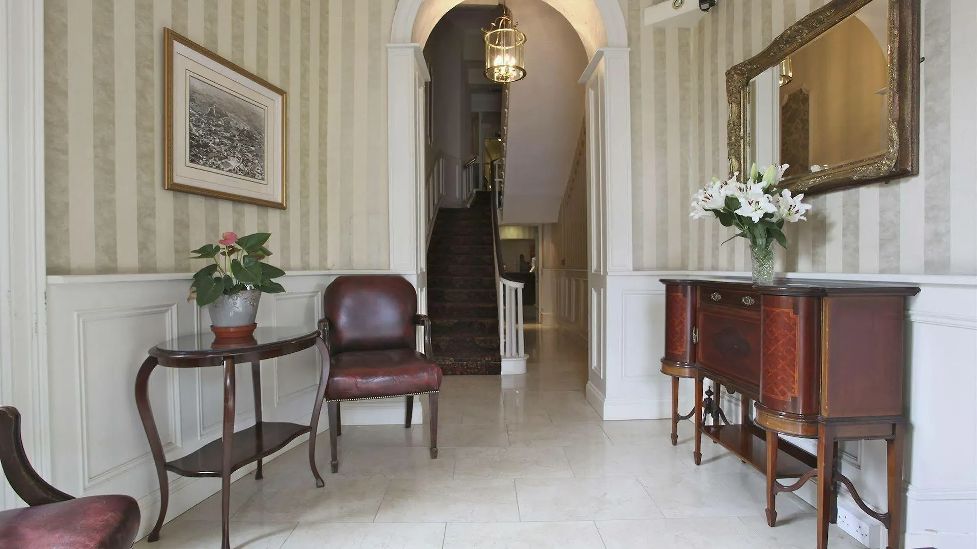 Citypoint Apartments Galway Hotel